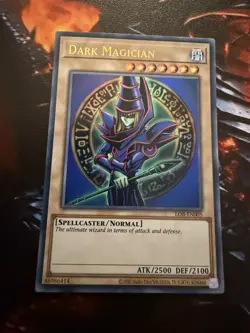 Dark Magician LOB-EN005 Ultra Rare 25th Anniversary Yugioh LP (see Description) - Image 1