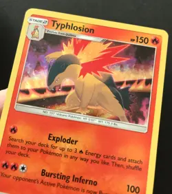 Typhlosion SM185 SM Sun & Moon PROMO Pokemon Card HOLO RARE Near Mint - Image 3