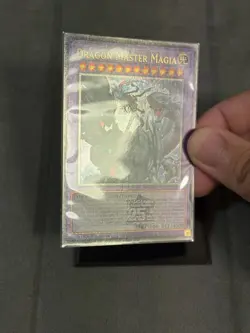 Yugioh - Dragon Master Magia - BLTR - Quarter Century Secret Rare, 1st Ed. NM - Image 2