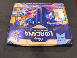 Disney Lorcana TCG: Chapter 6 Azurite Sea Stitch Collectors Gift Set - Image 3