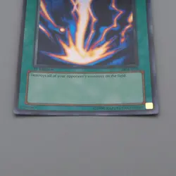 Yu-Gi-Oh Raigeki LOB-053 Super Rare 1st Edition NM-EX Asian English n785 - Image 4