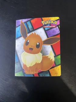 Pokemon TCG Eevee Collector Chest - Flareon, Jolteon & Vaporeon 60-Card Binder - Image 1