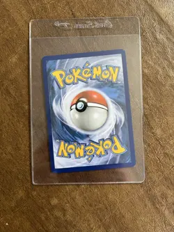 Pokemon TCG 2019 Sun & Moon Hidden Fates Quagsire SV10/SV94 - Image 2