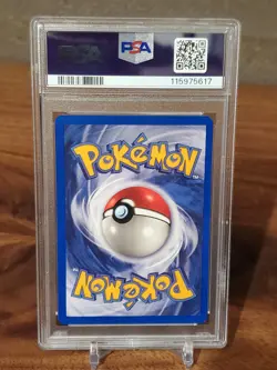 1999 Pokemon Starmie 064/102 Base Set Regular PSA 9 - Image 2