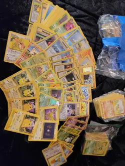 Pokemon lot hundreds of cards 2+LBS - Image 4