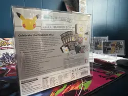 Pokemon TCG: 25th Anniversary Celebrations Elite Trainer Box (2021) 820650809439 - Image 3