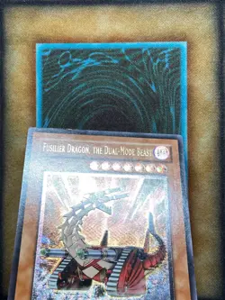 Yugioh Fusilier Dragon, the Dual-Mode Beast RDS-EN031 Ultimate Rare 1st Ed VLP - Image 2