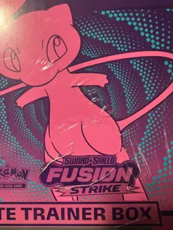 Pokemon TCG Fusion Strike Elite Trainer Box Sealed - Image 2