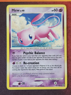 Mew Secret Wonders Holo Bleed Rare Pokemon Card 2007 15/132 - Image 1