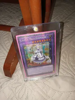 Yugioh! Lady's Dragonmaid BLMM-EN049 - Starlight Rare - Monster Mayhem - NM/Mint - Image 1