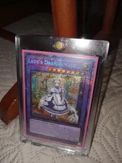 Yugioh! Lady's Dragonmaid BLMM-EN049 - Starlight Rare - Monster Mayhem - NM/Mint - Image 2