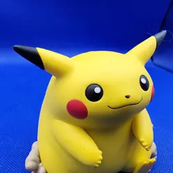 Pokemon - Pikachu Gigantamax VMAX 25th Limited Edition Figure 2021 Broke Tail - Image 2