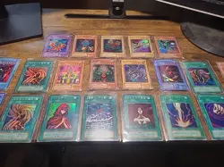 Very Rare Yugioh Card Lot. Vintage. Holo. Japanese,All Damaged-Conditions Vary - Image 2