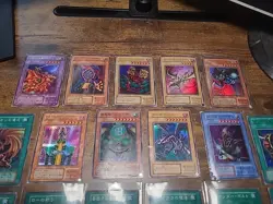 Very Rare Yugioh Card Lot. Vintage. Holo. Japanese,All Damaged-Conditions Vary - Image 3