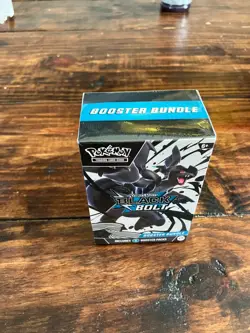 Pokemon Scarlet and Violet Black Bolt Booster Bundle - Image 1