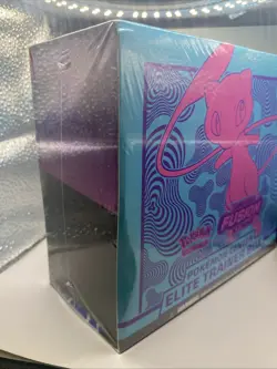 Pokemon TCG Sword & Shield-Fusion Strike Elite Trainer Box Sealed 820650809941 - Image 2