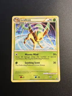 Leafeon 17/90 Undaunted Regular Pokemon TCG Card - Image 1