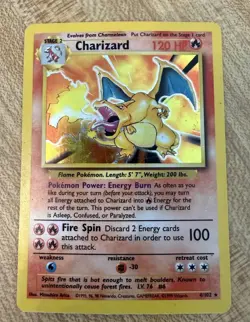 Pokemon TCG Charizard 4/102 Base Set Holo Rare Lightly Played - Image 1