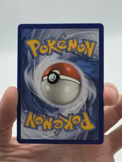 Reshiram 113/114 Celebrations: Classic Collection Holo Pokemon TCG Classic NM - Image 3