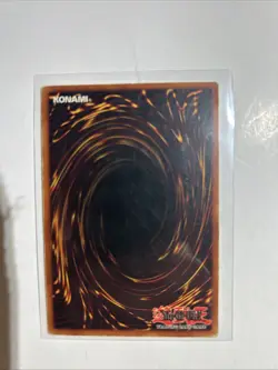 Yu-Gi-Oh Blue-Eyes White Dragon SDK-001 Ultra Rare Holographic - Image 2