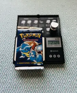 21.24g HEAVYU VTG. 1999 Pokemon Base Set Unlimited FACTORY Sealed pokemon Pack - Image 2