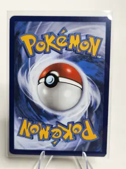 Pokemon TCG: Pikachu 005/025 Celebrations Holo 25th Anniversary - LP - Image 2