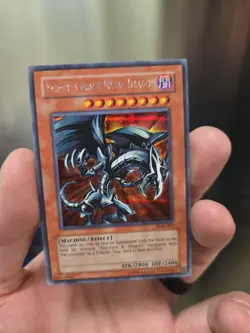 Yugioh ! Red Eyes Black Metal Dragon FMR-001 Secret Rare Prismatic - Image 1