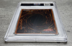 Yugioh Card Blue-Eyes Tyrant Dragon Ultimate Rare PSA 10 Mint ES01-AE023 2024 - Image 4