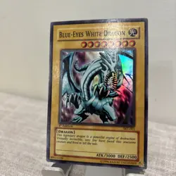 Blue-Eyes White Dragon SKE-001 Starter Deck: Kaiba Evolution 1st Edition - Image 1