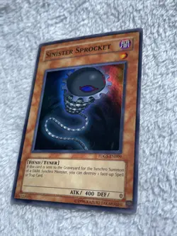 1x Sinister Sprocket TDGS-EN009 Super Rare Holo Unlimited edition /MP- LP Good - Image 2