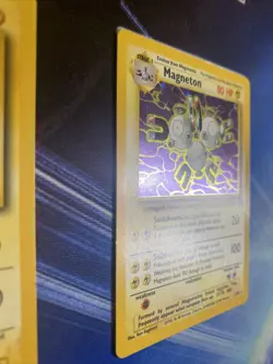 Pokemon TCG - Holo Magneton 11/62 + Magnemite 53/102 - Base / Fossil 1999 - NM - Image 2
