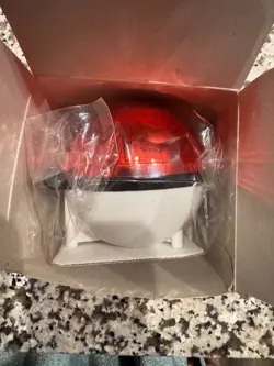 23K Gold Plated Poliwhirl/Togepi Trading Card 1999 Burger King Pokemon Ball Red - Image 3