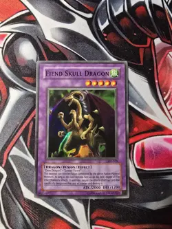 Yugioh! Fiend Skull Dragon LOD-039 Super Rare Unlimited Edition - LP - Image 1