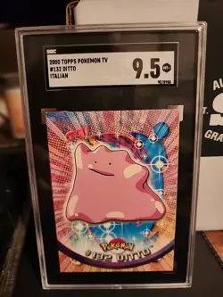 2000 Topps Pokemon TV Series 2 #132 Ditto SGC 9.5 MT+ Italian - Image 1