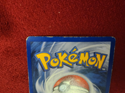 Charizard 004/102 Pokemon Card Base Set Unlimited Holo; moderately played - Image 4