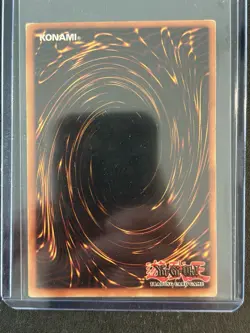 Yu-Gi-Oh! Blue-Eyes White Dragon SDK-001 Ultra Rare Holo Unlimited - Image 2