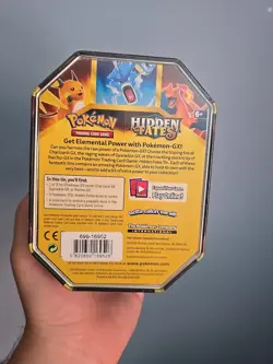 Pokemon Hidden Fates Tin Charizard GX 5 BOOSTER PACKS - Image 2