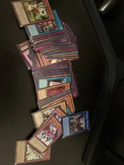 Konami Yu-Gi-Oh! TCG Maze of muertos lot - Image 1