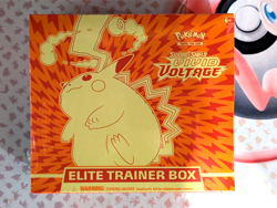 Pokemon TCG: Sword & Shield-Vivid Voltage Elite Trainer Box ETB sealed - Image 1