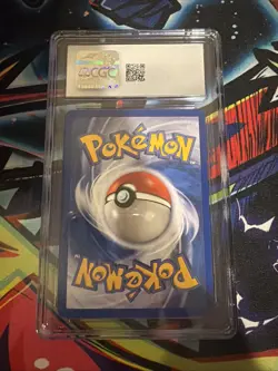 Pokemon Vileplume (Delta Species) 17/110 EX Holon Phantoms Reverse Holo CGC 8.5 - Image 2