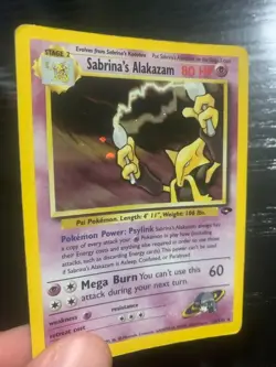 Pokemon Card Sabrina's Alakazam Gym Challenge SWIRL HOLO 16/132 ENG poor - Image 4