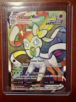 Pokemon TCG Sylveon VMAX 211/203 Evolving Skies Rainbow Secret Rare - Image 3