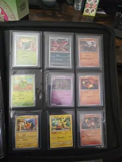 OPEN TO OFFERS * HUGE lot 500 Ct Pokemon Scarlet/ Violet Pikachu Charmander Holo - Image 5