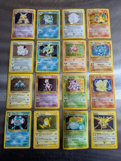 1999 Pokemon Base Set Unlimited 102/102 Complete Binder Set - Image 1