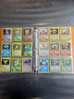 1999 Pokemon Base Set Unlimited 102/102 Complete Binder Set - Image 4