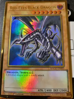 Red-Eyes Black Dragon MAGO-EN003 1st Edition MAXIMUM GOLD RARE Yu-Gi-Oh! - Image 1