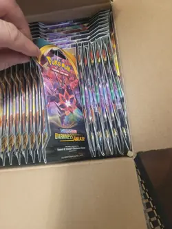 Pokemon Sword And Shield Darkness Ablaze Sleeved Booster Pack Set Of 72 - Image 5