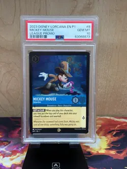 2023 DISNEY LORCANA EN P1-PROMO LEAGUE PROMO #8 MICKEY MOUSE - DETECTIVE PSA 10 - Image 1