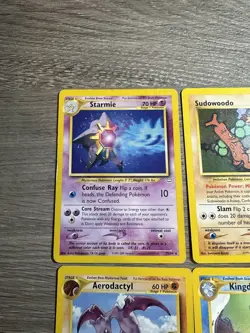 Pokemon Wotc Neo Revelation 4 Rare Vintage Card Collection Lot Starmie Kingdra - Image 3