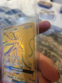 DAMAGED Pokemon TCG Solgaleo GX Full Art Gold Holo Promo Card Sun & Moon SM104a - Image 3